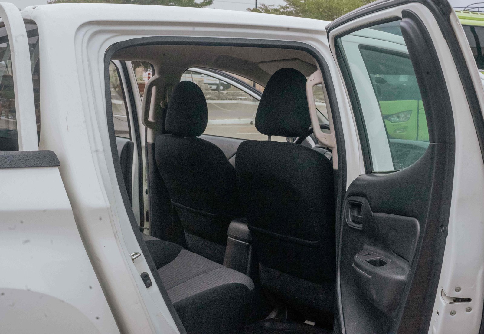 SUV & 4X4 — photo 3